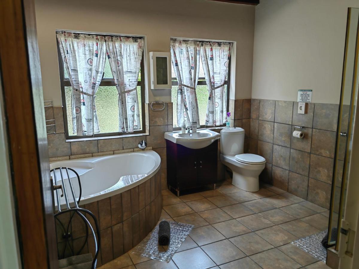 Mountain Valley Stay - Unit 4 Mbombela Eksteriør bilde
